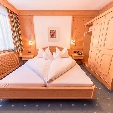 Karl Schranz 4* サンクト・アントン・アム・アールベルク