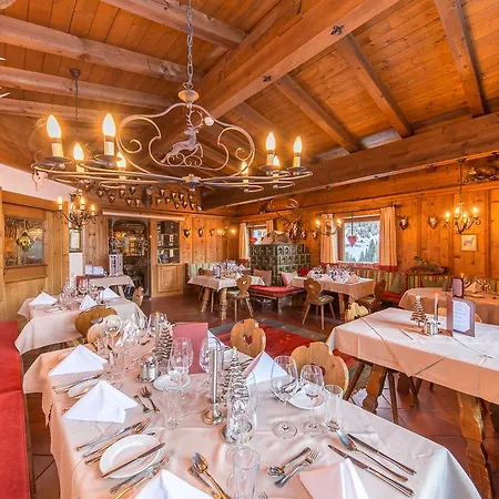 Karl Schranz 4* サンクト・アントン・アム・アールベルク