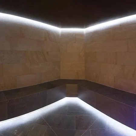 Karl Schranz Hotell 4*