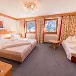 Hotel Karl Schranz