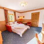 Hotel Karl Schranz