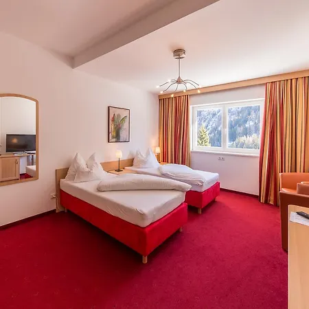 Karl Schranz Hotel